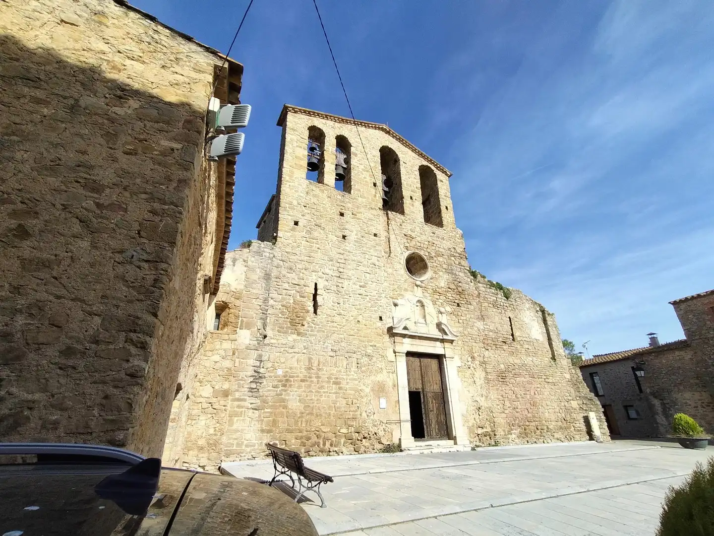 Vista exterior de Àtic de lloguer en Ullastret