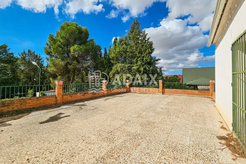 Jardín de Casa o chalet en venta en Úbeda con Terraza, Trastero y Balcón