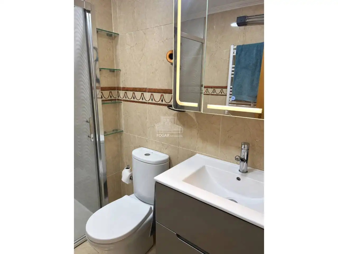 Bathroom of Flat for sale in Vilagarcía de Arousa  with Heating and Storage room