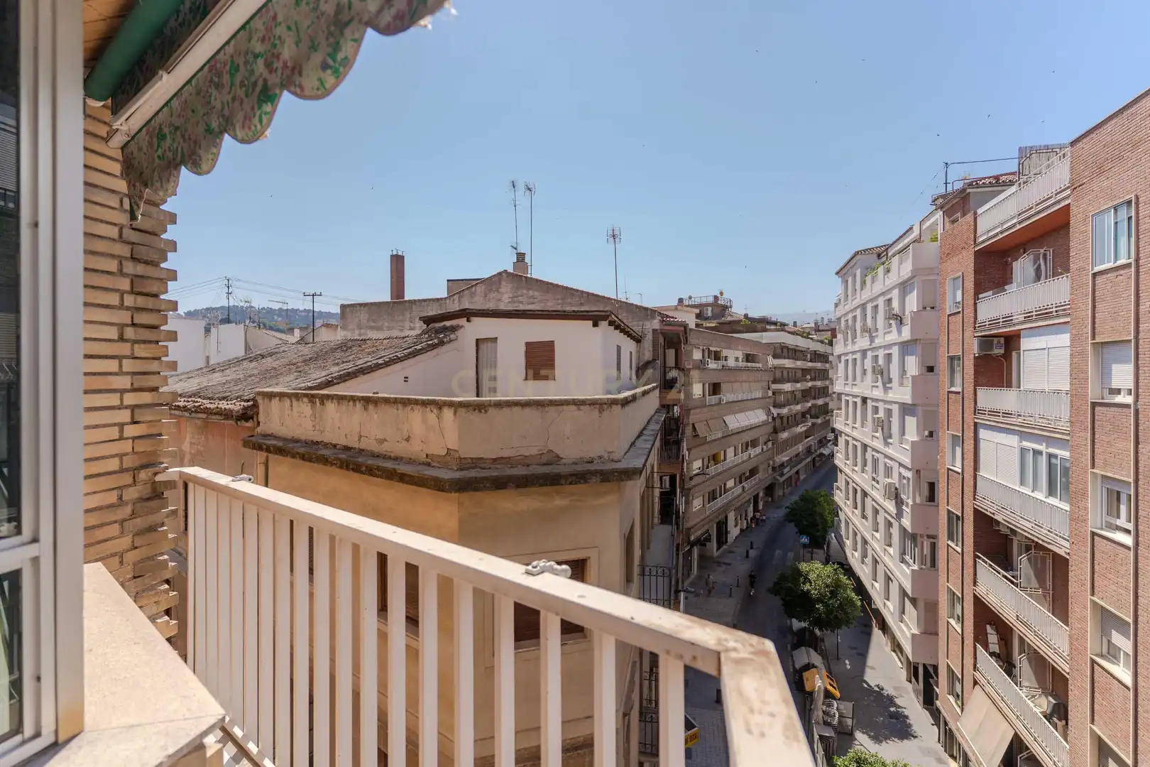 Terraza de Piso en venta en Granada con Trastero y Balcón