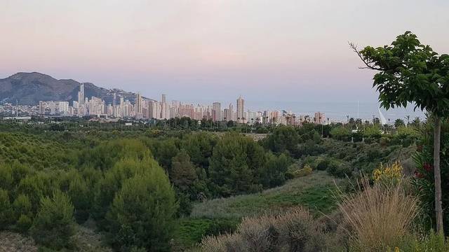 Casa-chalet en Venta en Avenida Rumania en Sierra Helada