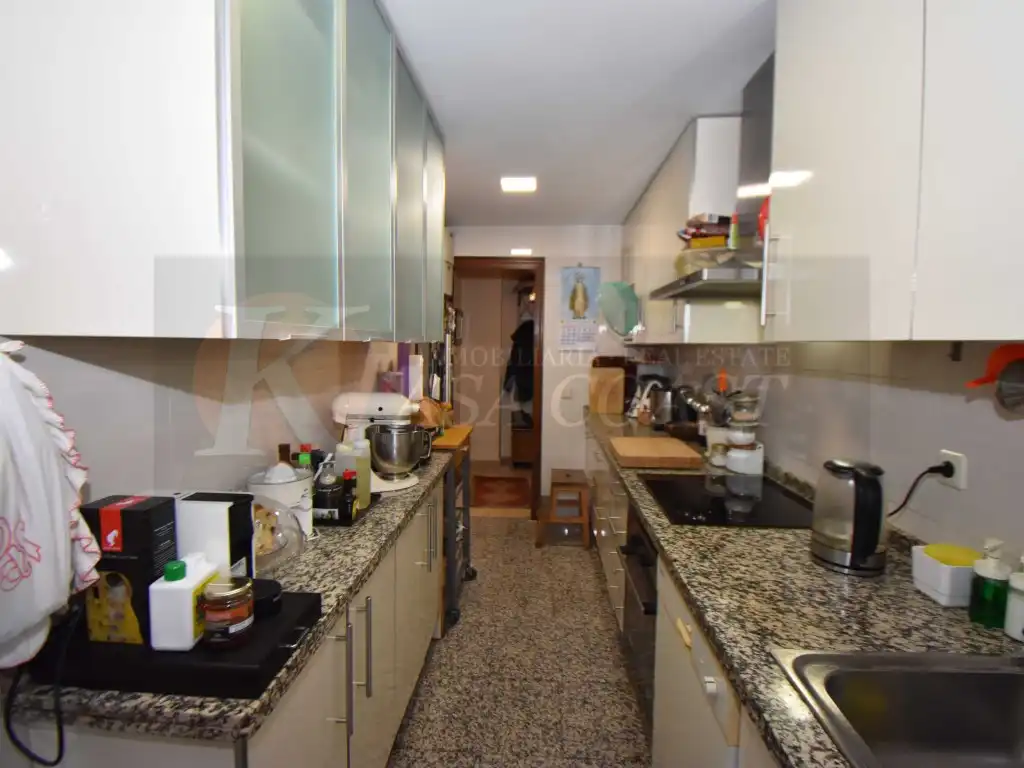 Kitchen of Flat for sale in Fuengirola  with Air Conditioner, Private garden and Terrace