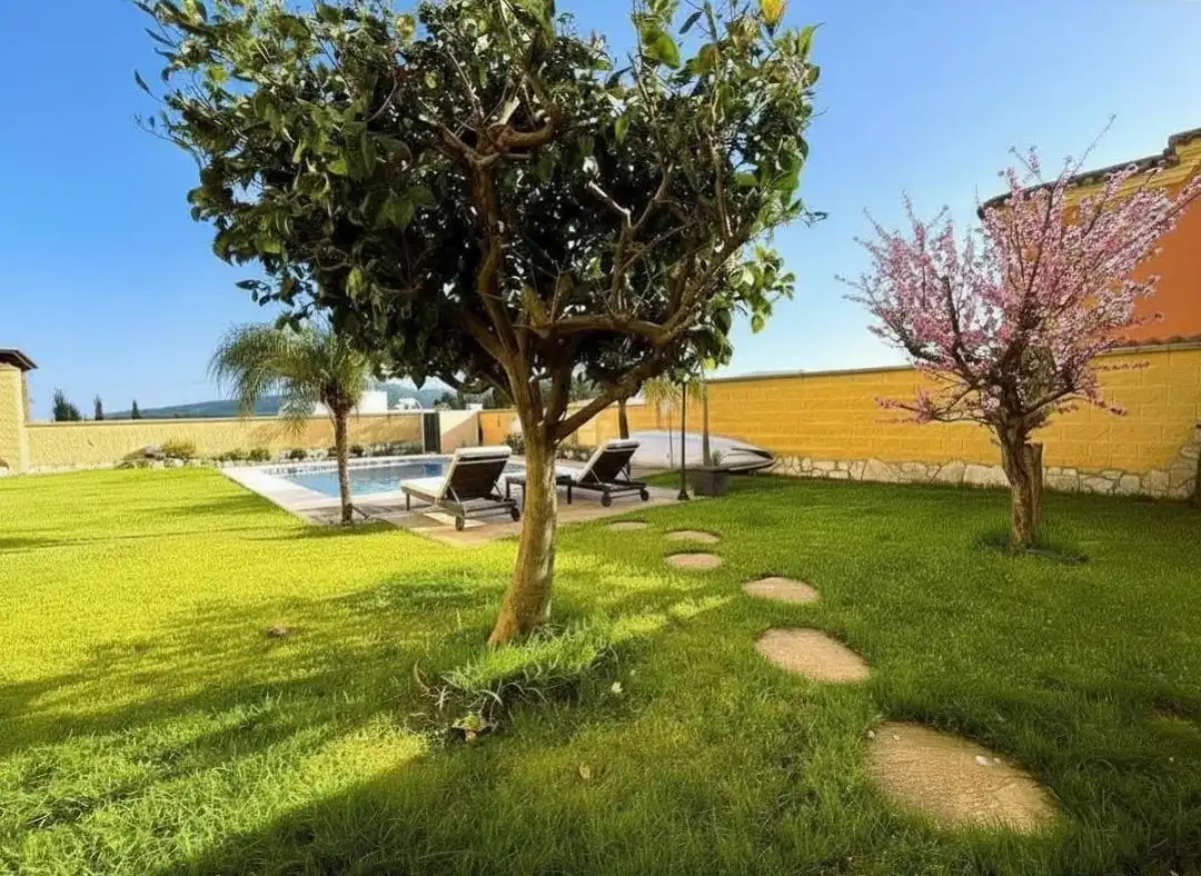Terraza de Casa o chalet en venta en Algeciras con Calefacción, Jardín privado y Terraza