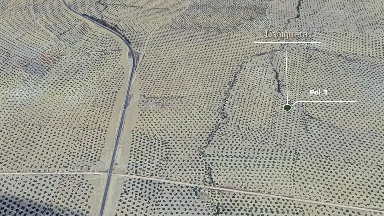 Land for sale in C/ Polígono 3 y 5 , Lahiguera