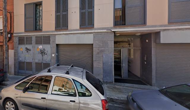 Piso en Venta en C/ Enric Granados en Centre