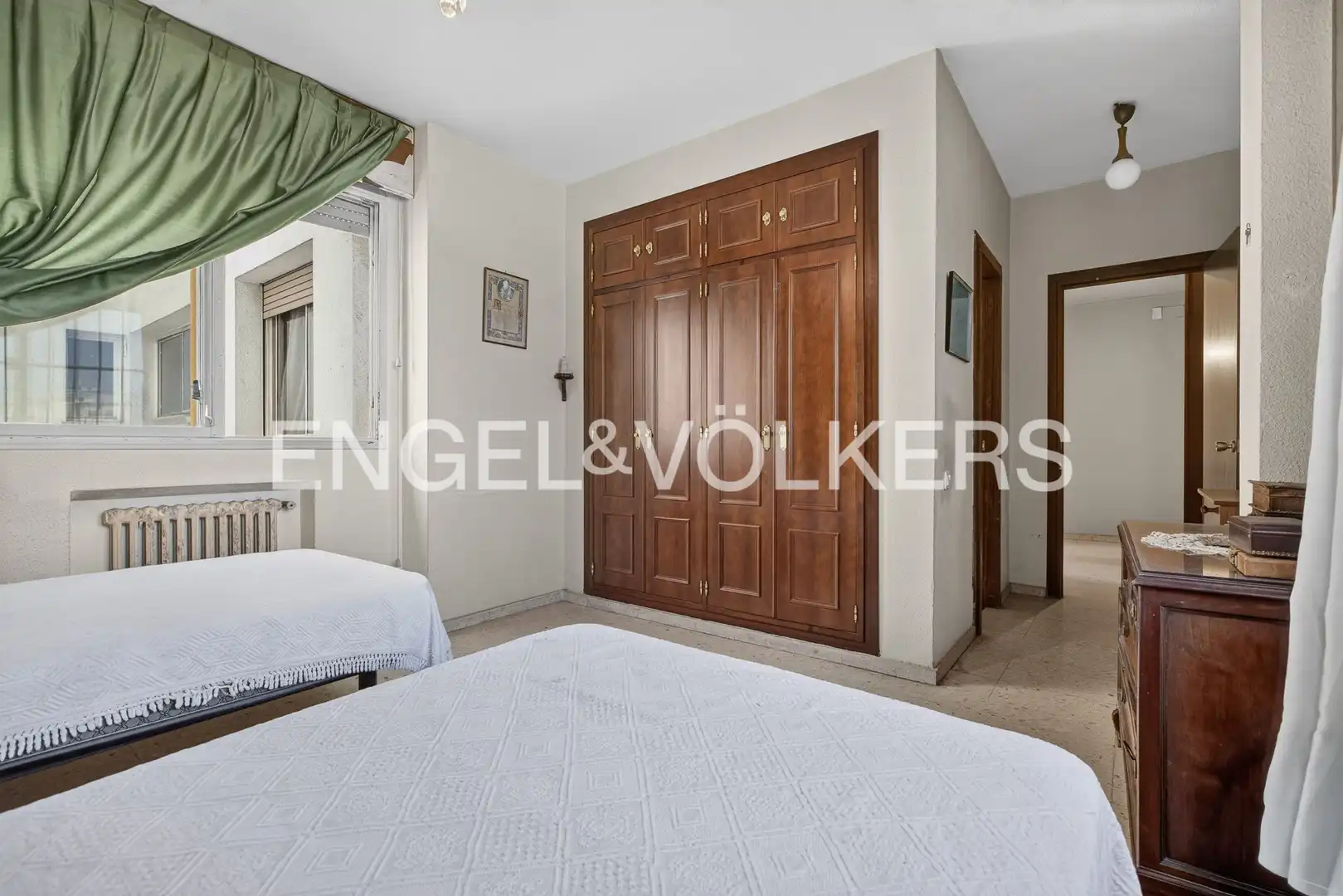 Habitación de Piso en venta en Sevilla con Aire acondicionado, Calefacción y Parquet