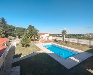 Piscina de Casa o xalet en venda en Nambroca amb Aire condicionat i Piscina