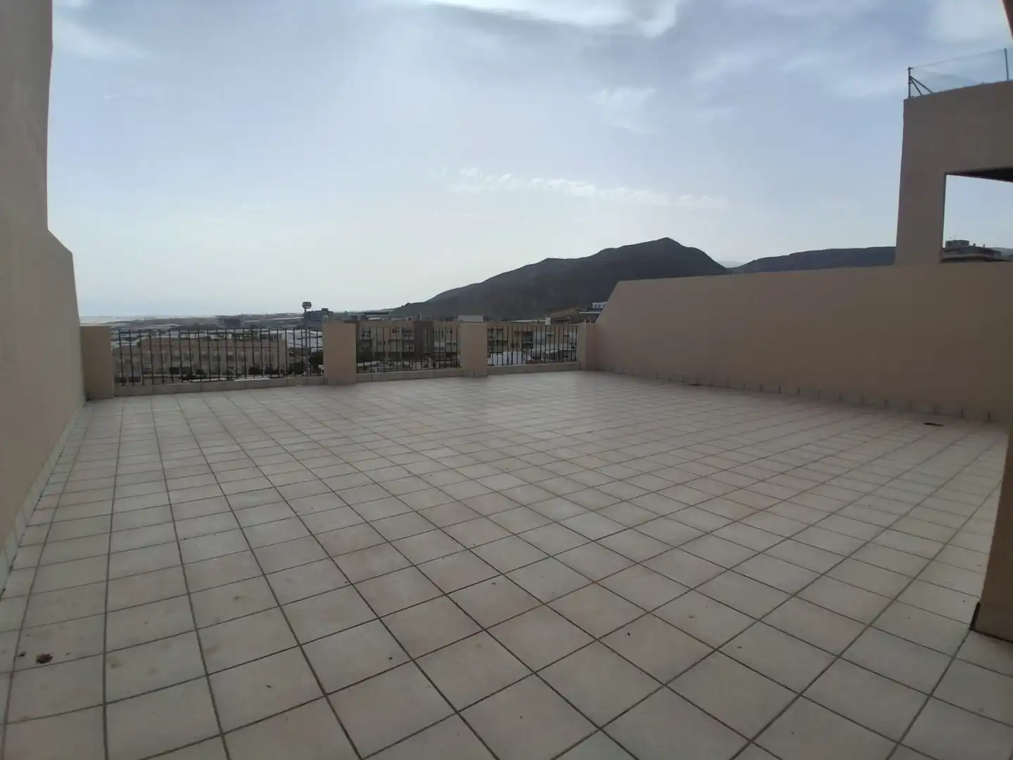Terrassa de Pis en venda en Roquetas de Mar amb Aire condicionat, Calefacció i Terrassa