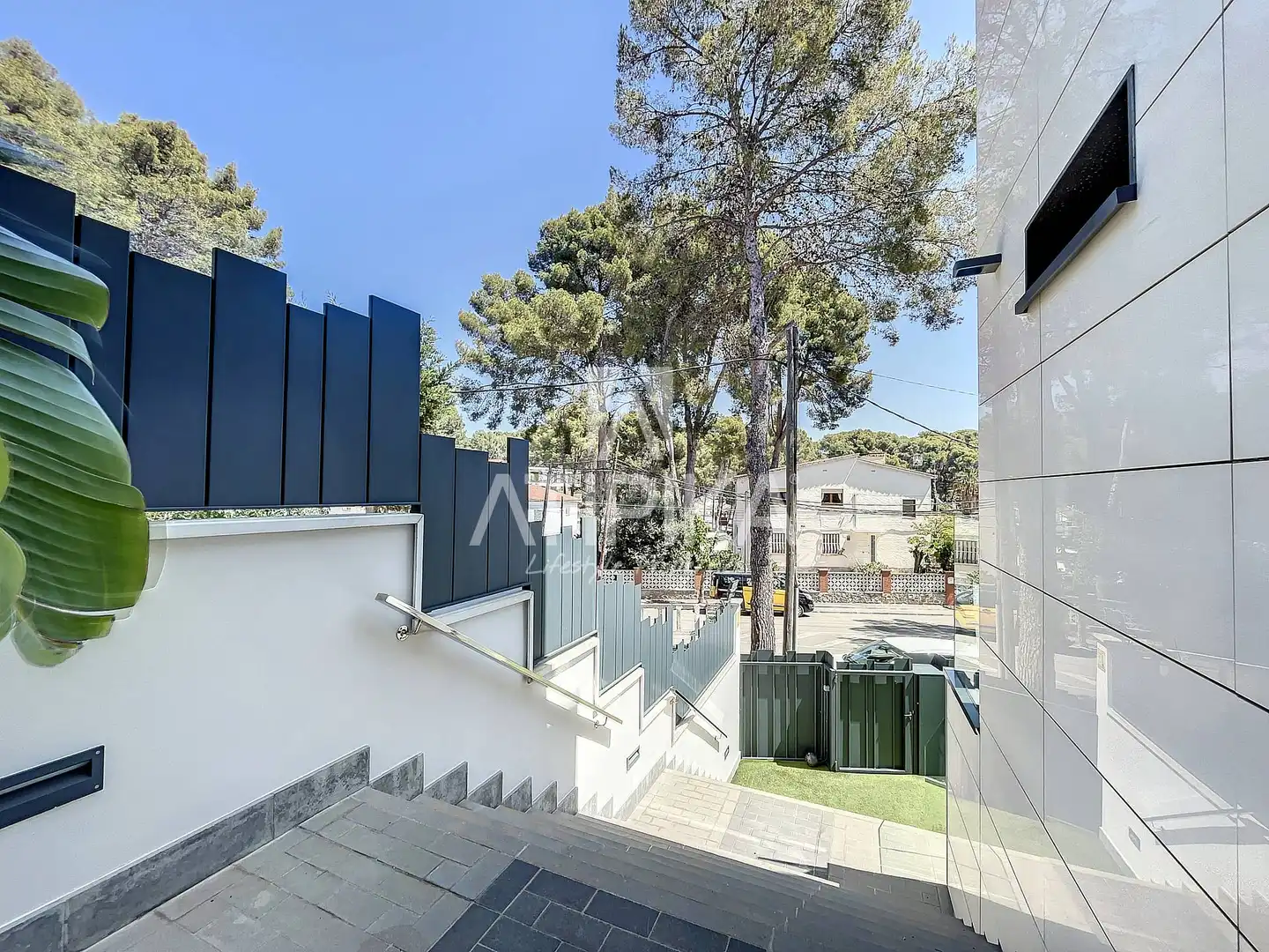 Exterior view of Houses for rent in Castelldefels  with Heating, Terrace and Swimming Pool