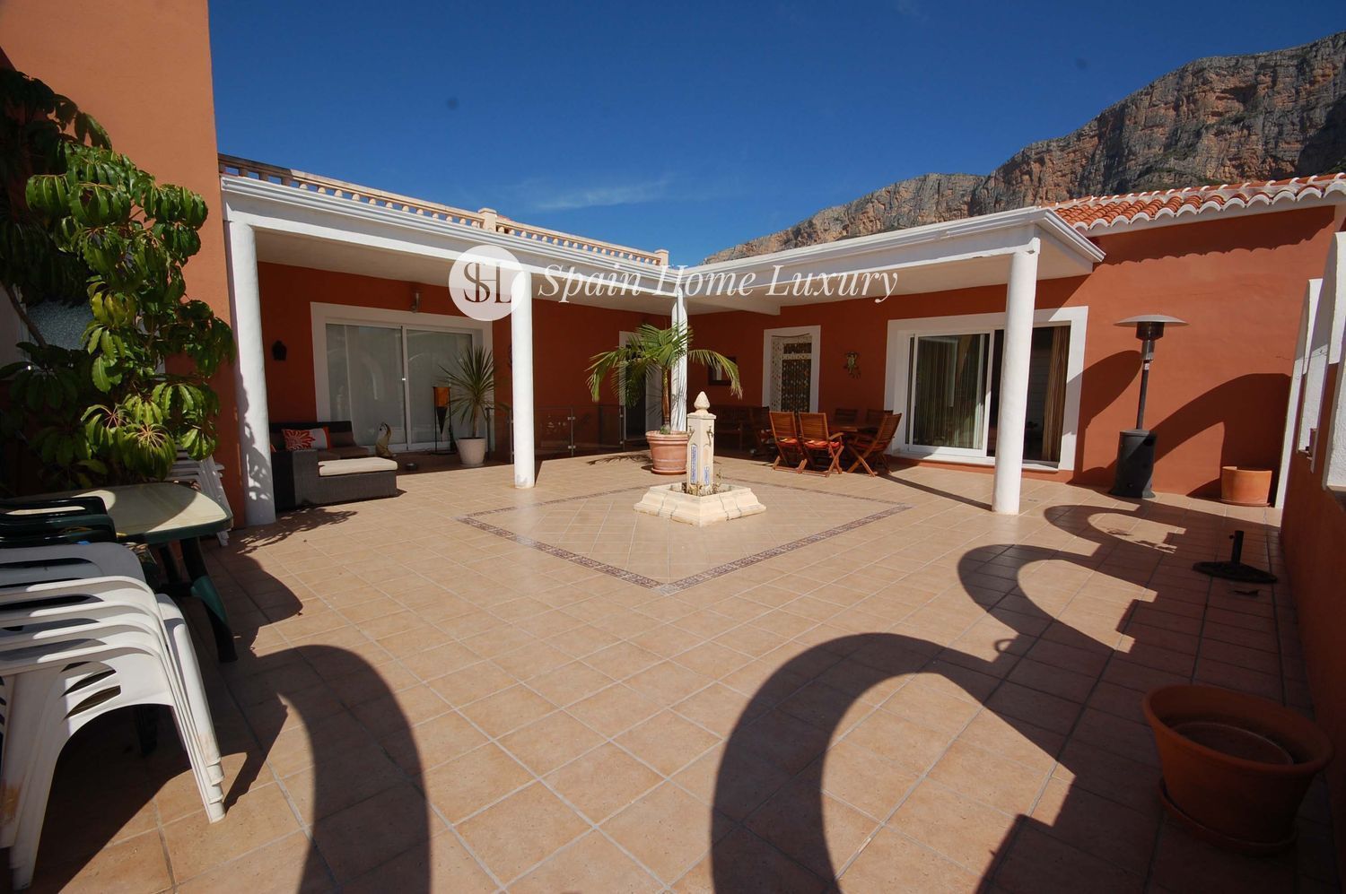 Vista exterior de Casa o xalet en venda en Jávea / Xàbia amb Aire condicionat, Terrassa i Traster