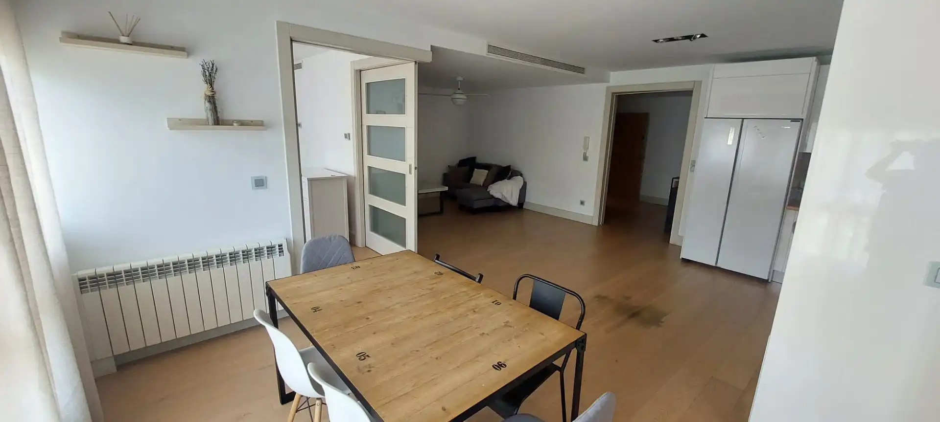 Menjador de Apartament de lloguer en Murcia amb Aire condicionat, Calefacció i Moblat