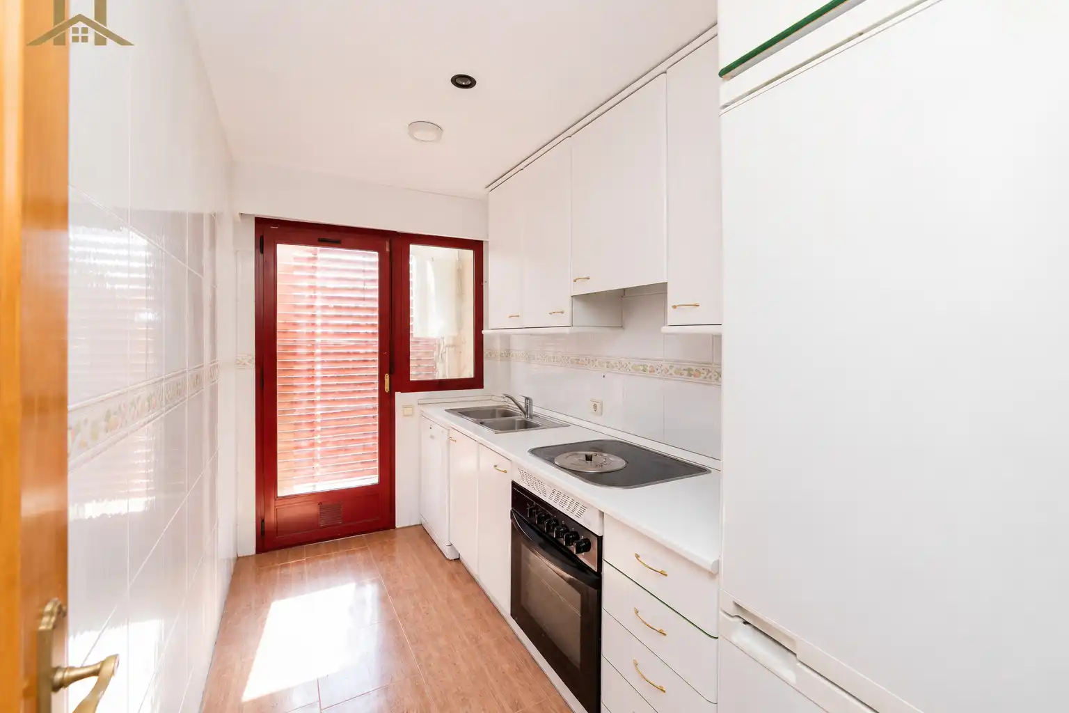 Cocina de Piso en venta en Villanueva del Pardillo con Calefacción, Parquet y Horno