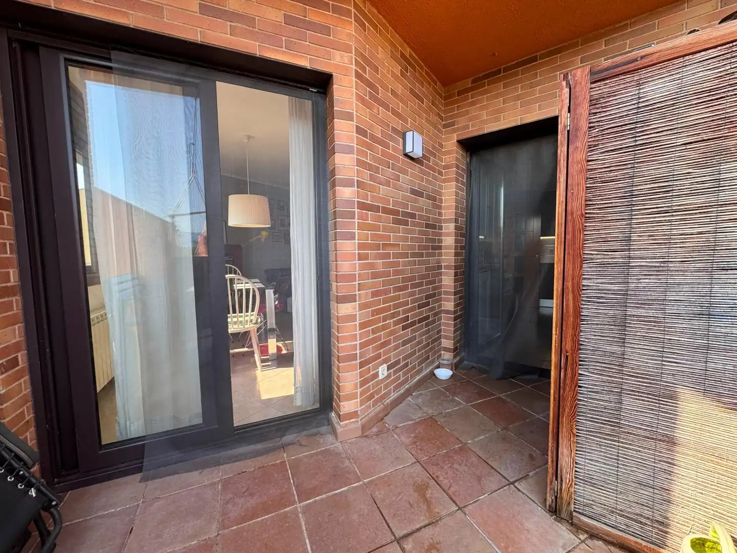 Terrasse von Wohnung zum Verkauf in Breda mit Klimaanlage, Heizung und Terrasse