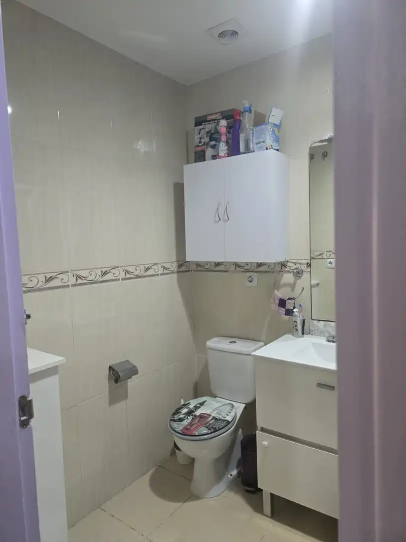 Bathroom of Apartments for sale in Roses  with Air Conditioner, Heating and Furnished