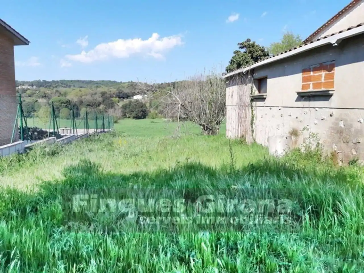 Houses for sale in Quart  with Private garden