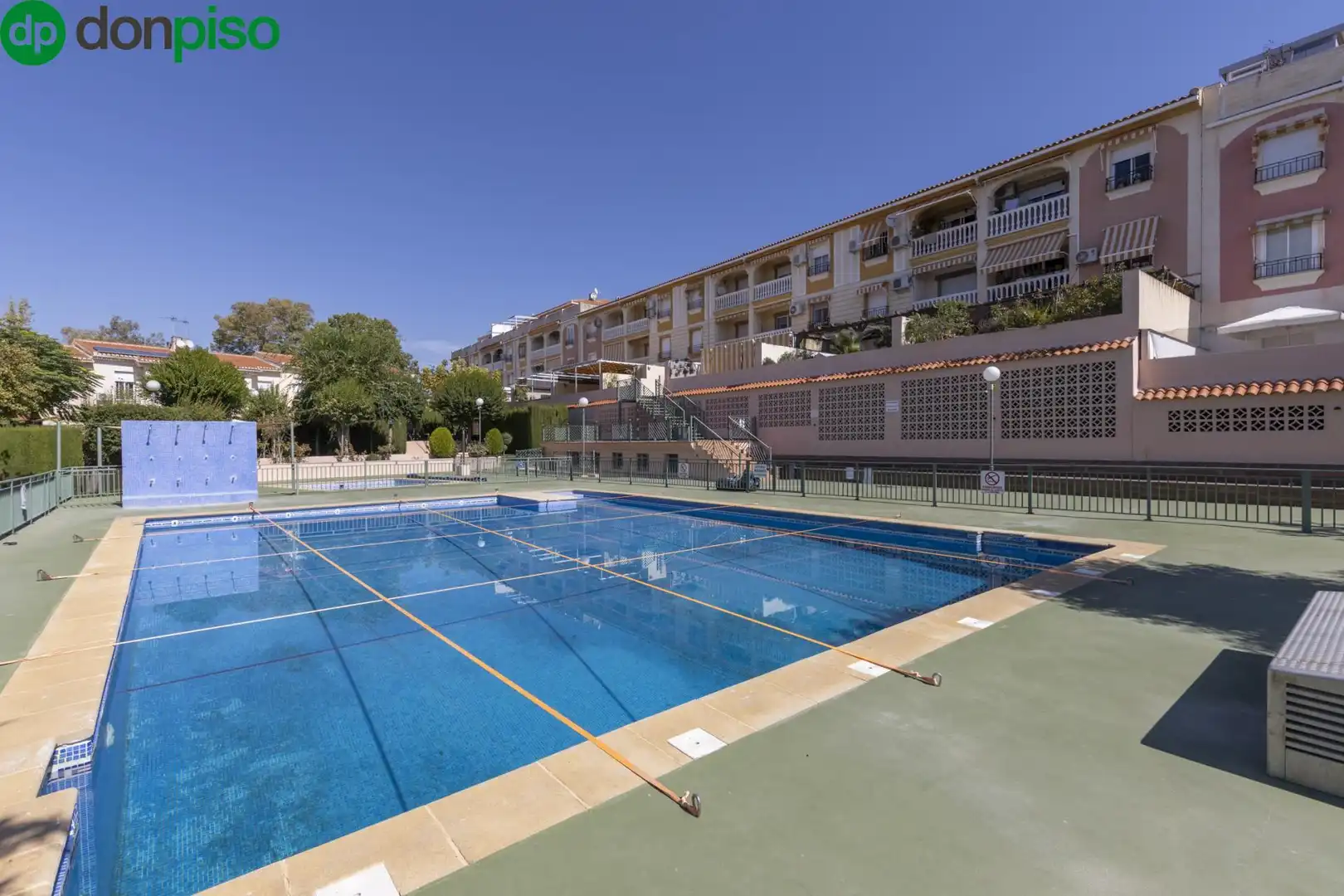 Flat for sale in Avenida de la Casa Grande, Gójar