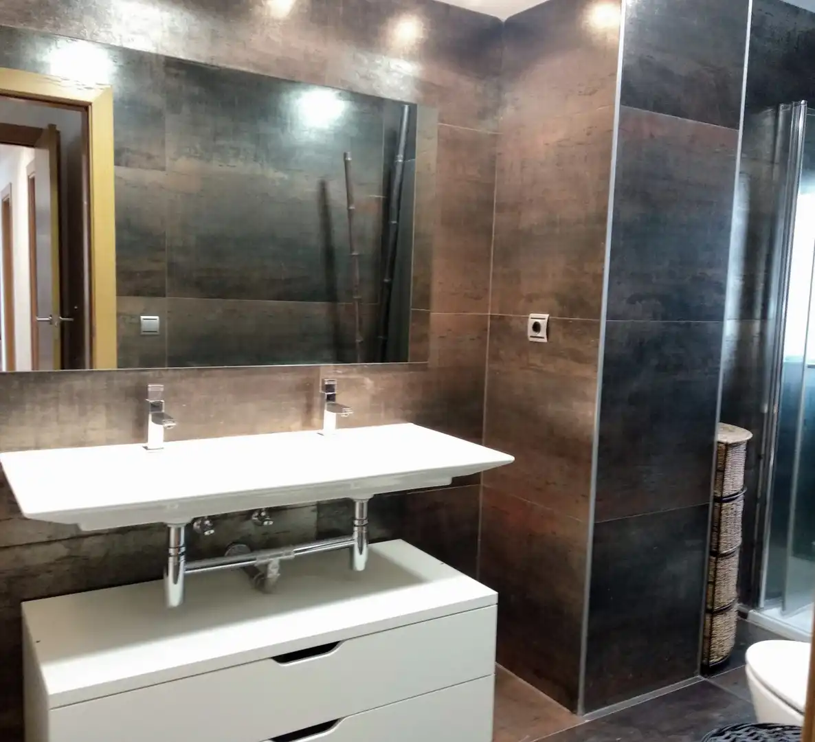 Baño de Ático de alquiler en Barañáin / Barañain con Calefacción, Parquet y Terraza