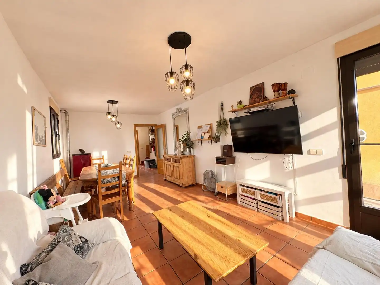 Sala de estar de Casa adosada en venta en Garcillán, Segovia