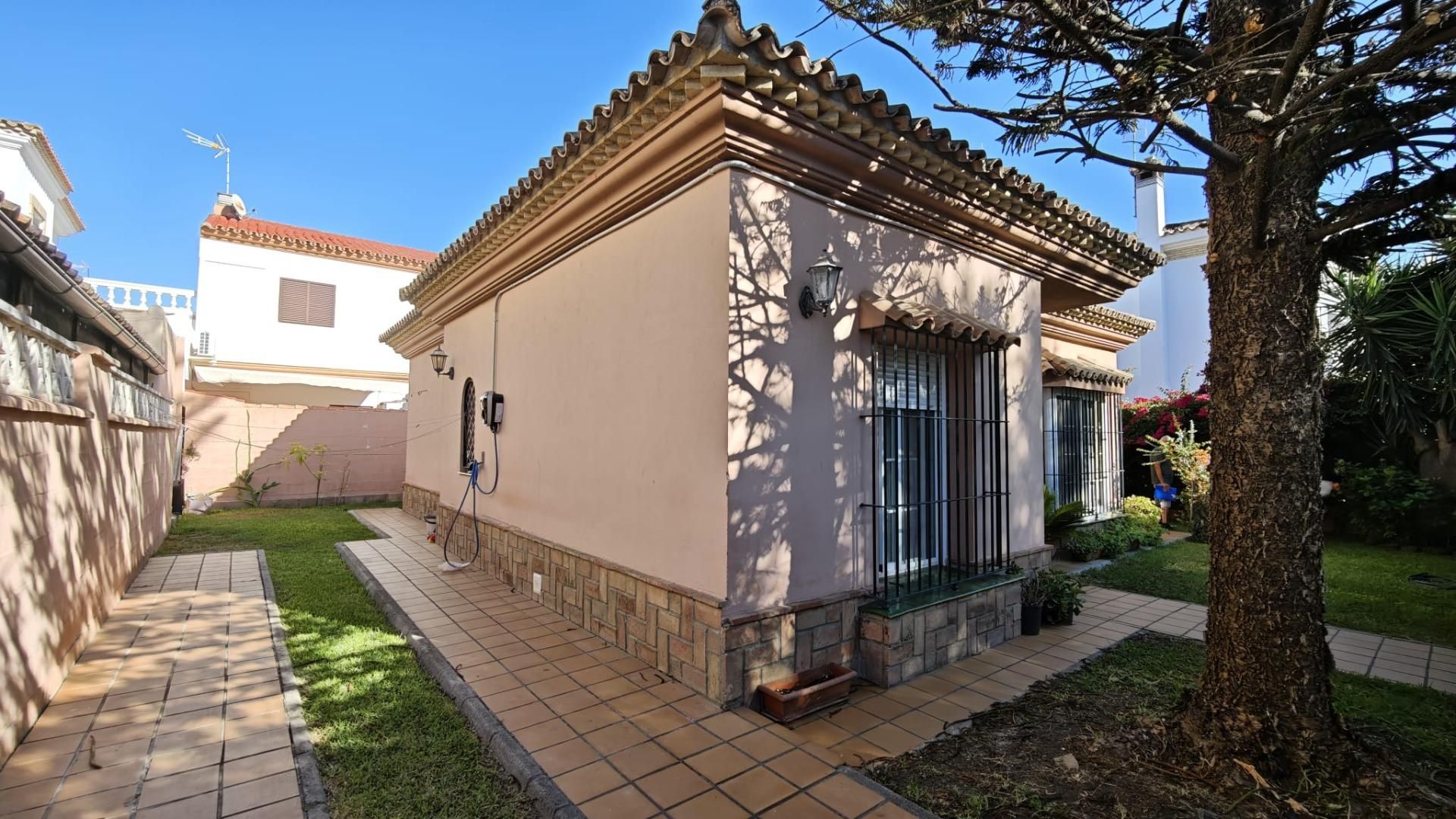 Jardí de Casa o xalet en venda en Chiclana de la Frontera amb Jardí privat