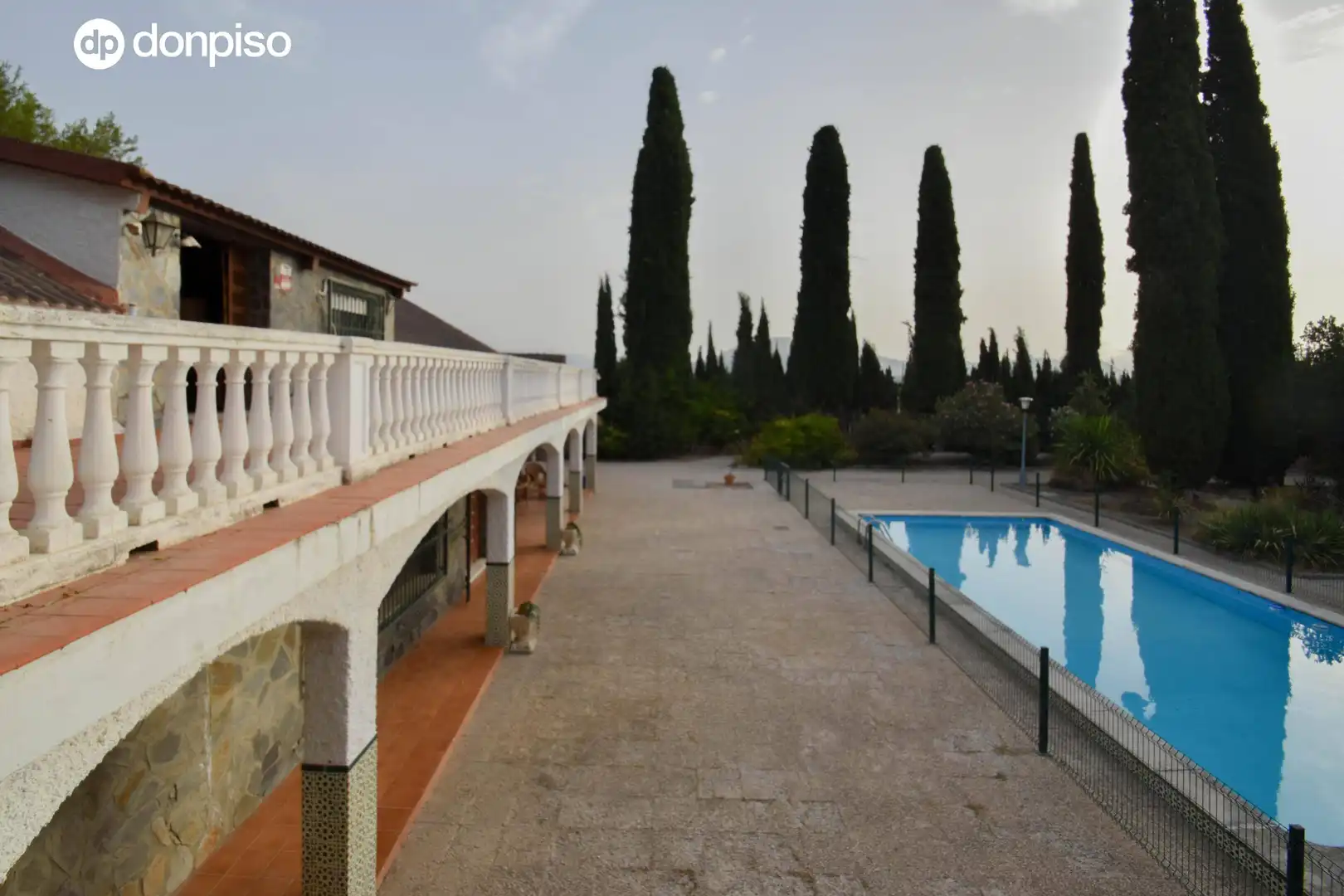 Piscina de Casa o xalet en venda en Chauchina amb Jardí privat, Parquet i Terrassa