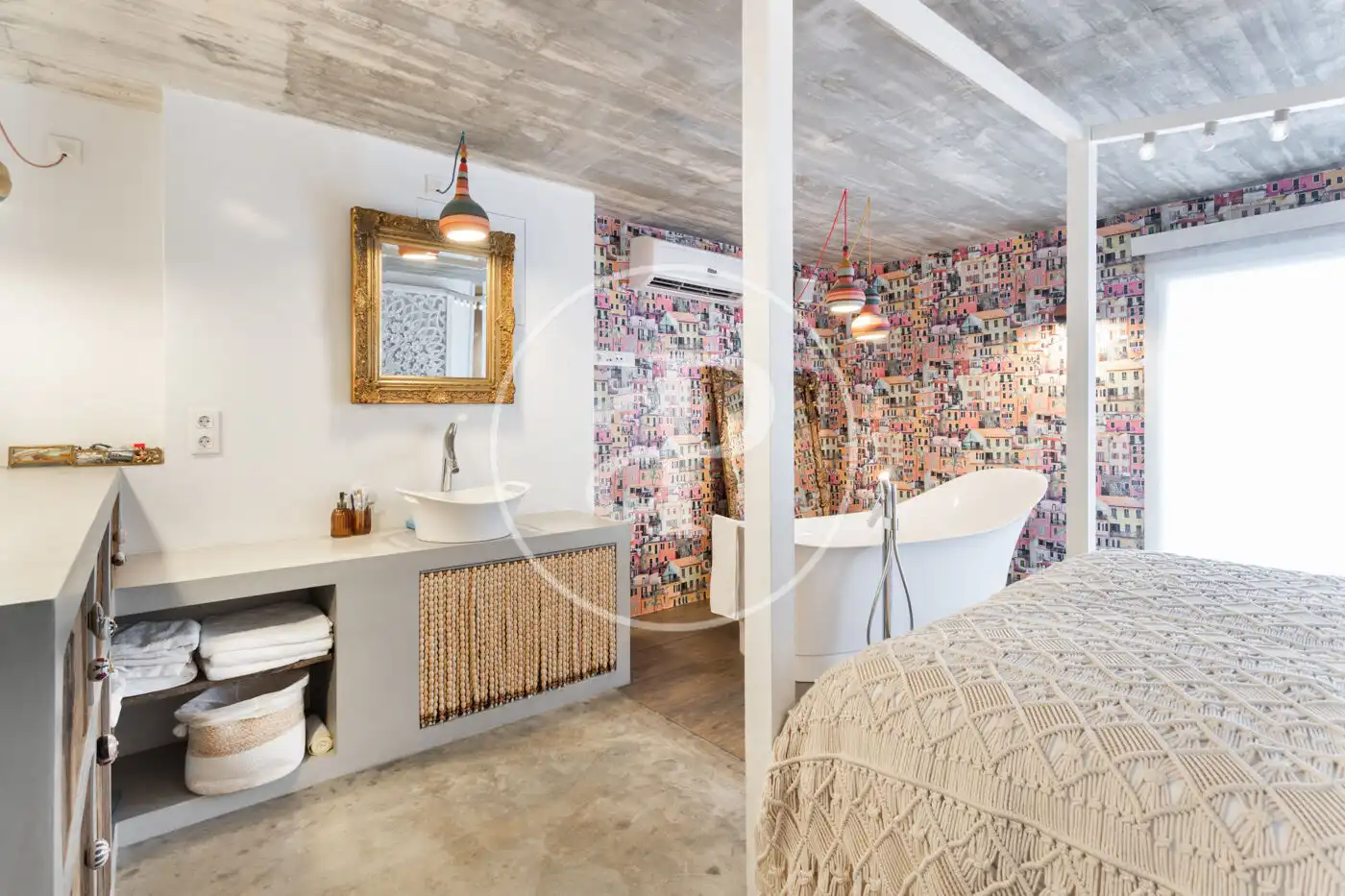 Houses for rent in Carrer de Josep Serrano, Can Baró