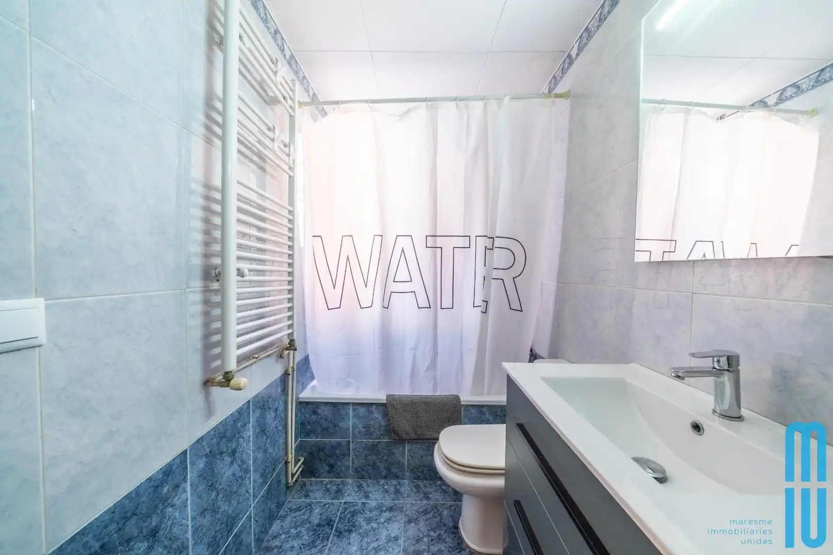 Baño de Piso en venta en Mataró con Aire acondicionado, Calefacción y Terraza