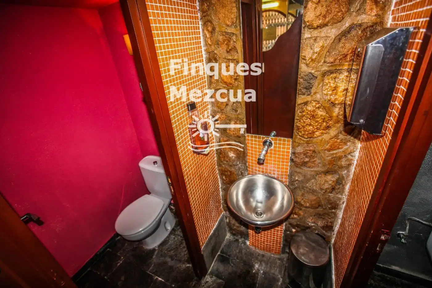 Local en venta en Calafell con Aire acondicionado, Terraza y Amueblado