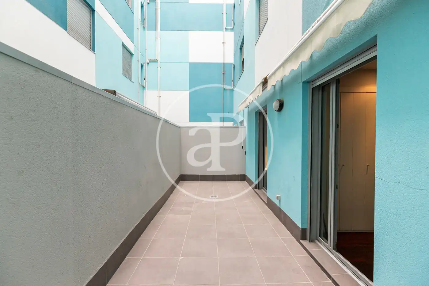 Flat for sale in Barcelona  with Air Conditioner, Heating and Terrace