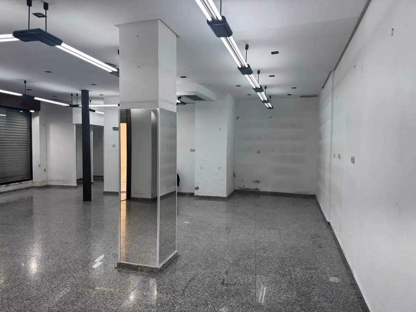 Local de lloguer en Málaga amb Aire condicionat