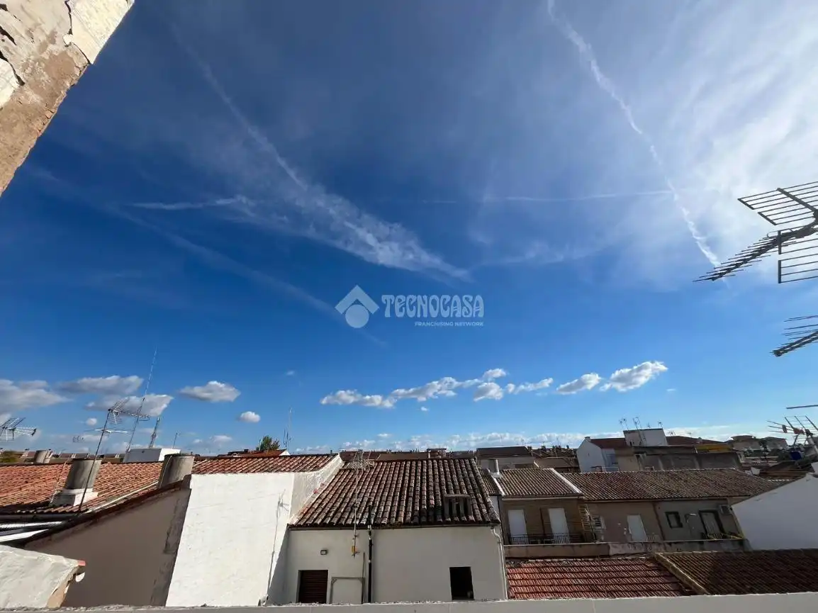 Vista exterior de Piso en venta en Linares con Aire acondicionado y Calefacción