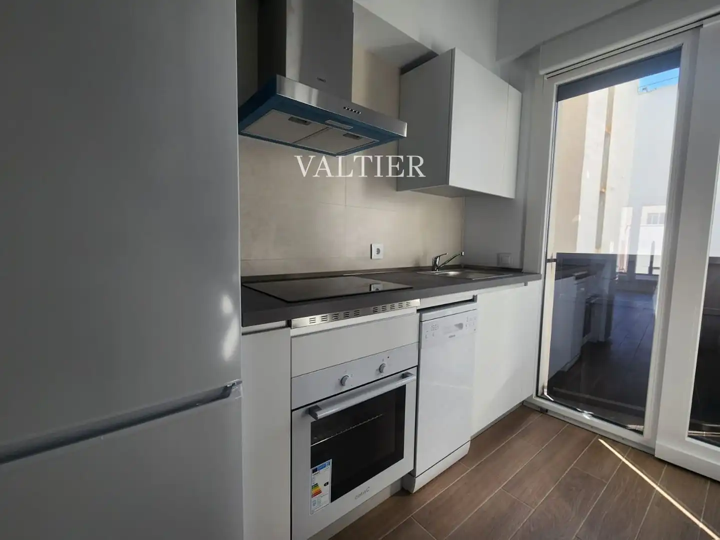 Küche von Maisonette zur Miete in Madrid mit Terrasse, Abstellraum und Schwimmbad