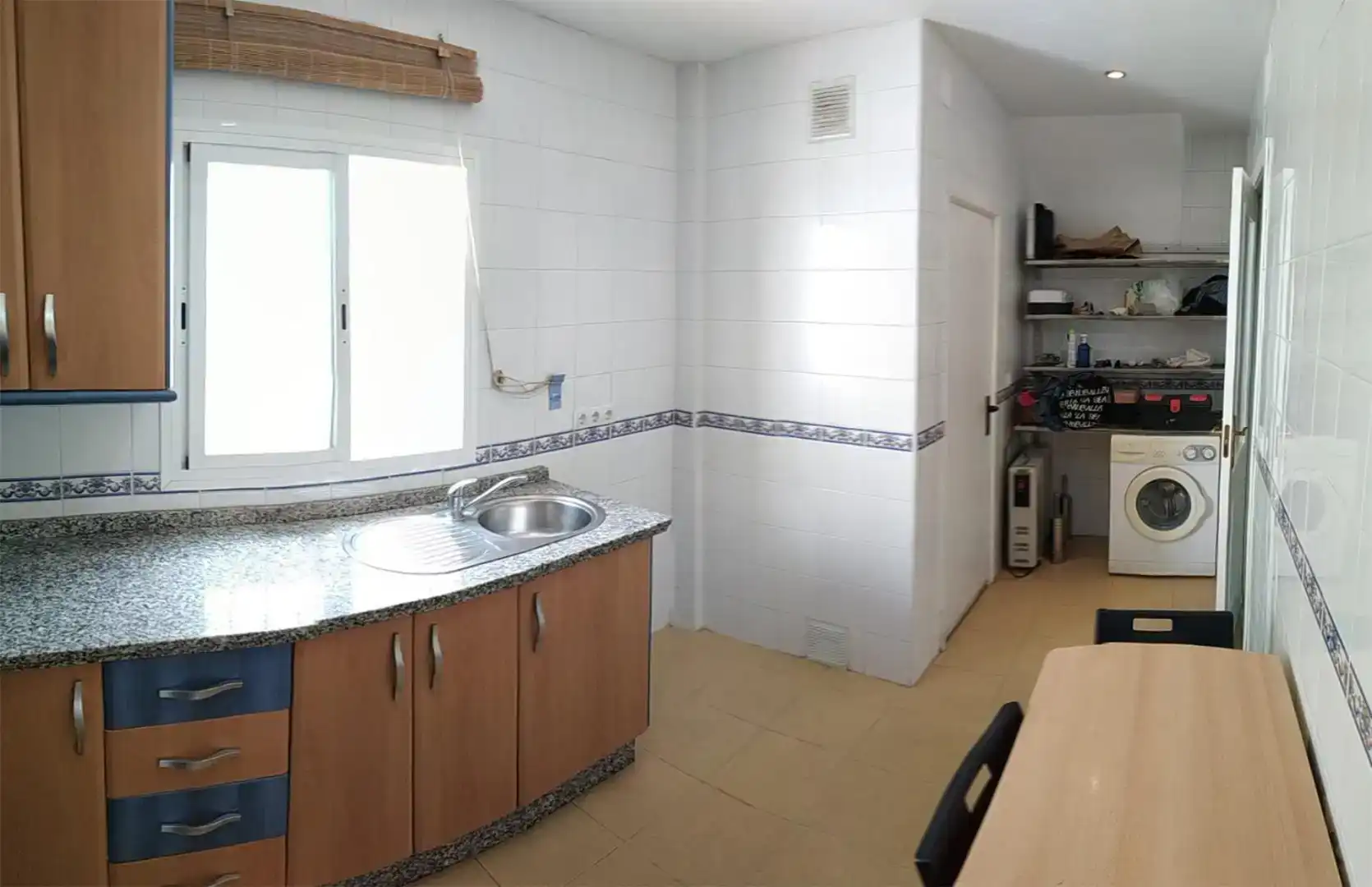 Habitación en Calle Camarón de la Isla, 18, Benacazón