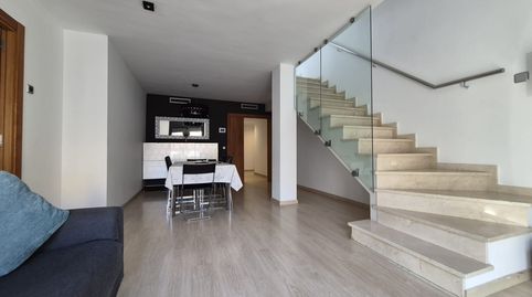 Espectacular Dúplex 156 m2 construidos!!! 5 hab., 3 baños, terraza