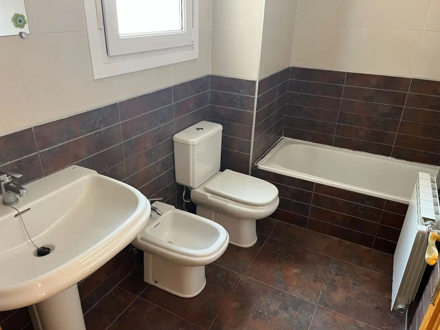 Bathroom of Flat for sale in Ávila  with Heating, Storage room and Community pool