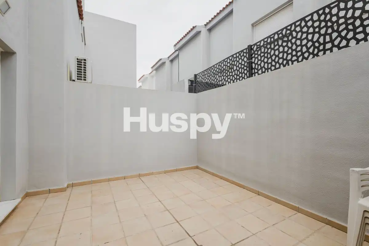 Casa a schiera con terrazza in vendita a Calle Matrona Dionisia Perles B, imagen 23