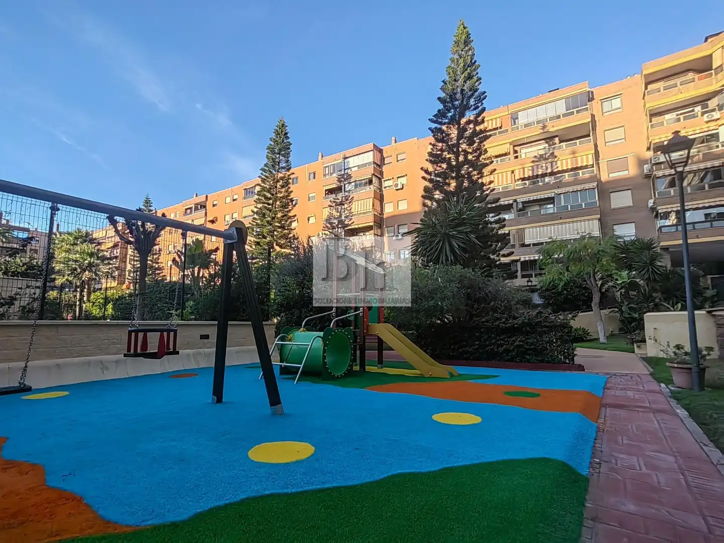 Exterior view of Flat for sale in Málaga  with Air Conditioner, Private garden and Terrace