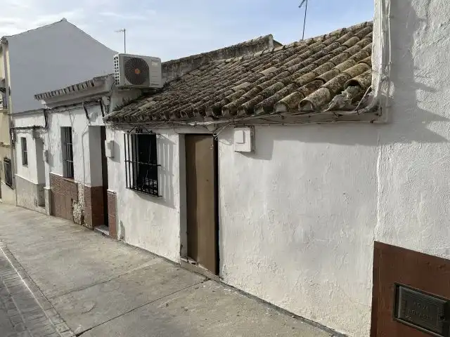 Casa adosada en venta en C/ Cantarería, Montellano