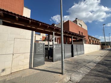 Adossat en venda a Mollerussa