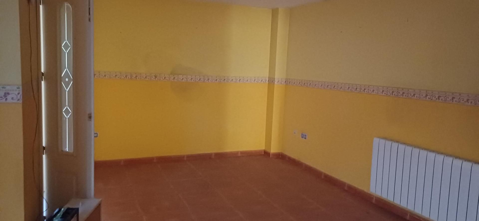 Schlafzimmer von Wohnung zum verkauf in Almendralejo mit Heizung und Abstellraum