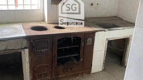 Foto 4 de Casa adosada en venta en Amoeiro, Ourense