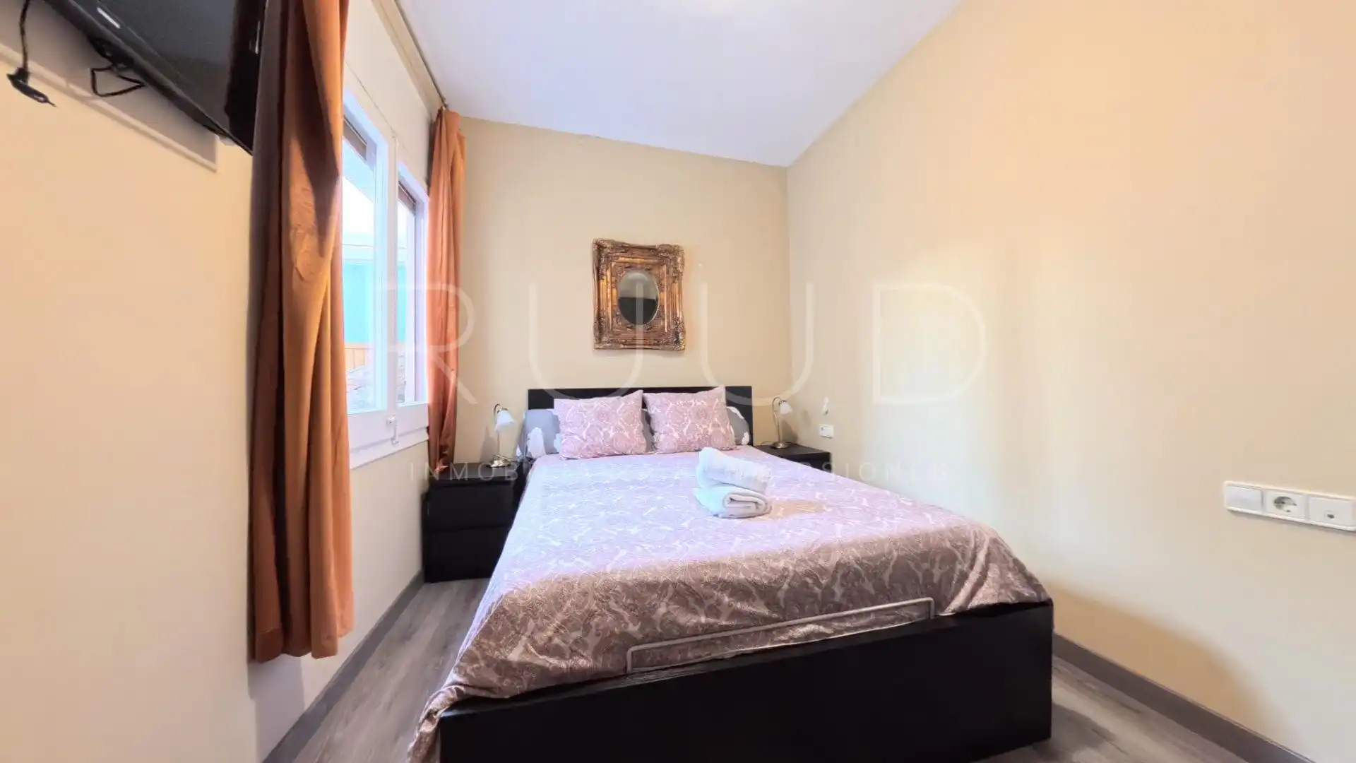 Habitación de Piso en venta en Sitges con Parquet