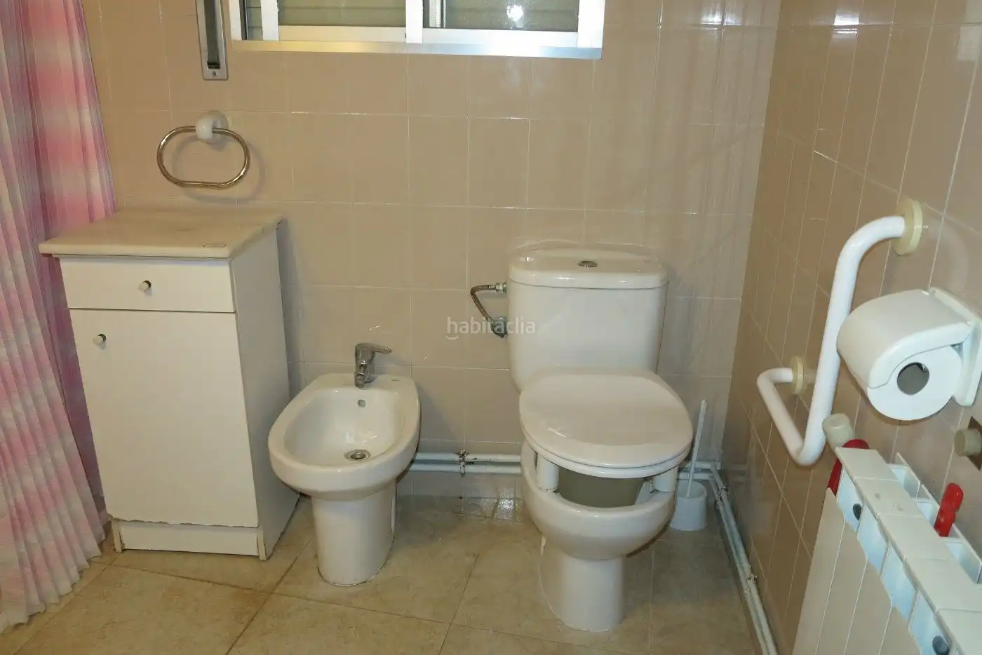 Baño de Casa o chalet de alquiler en Ciutadilla con Calefacción, Terraza y Trastero