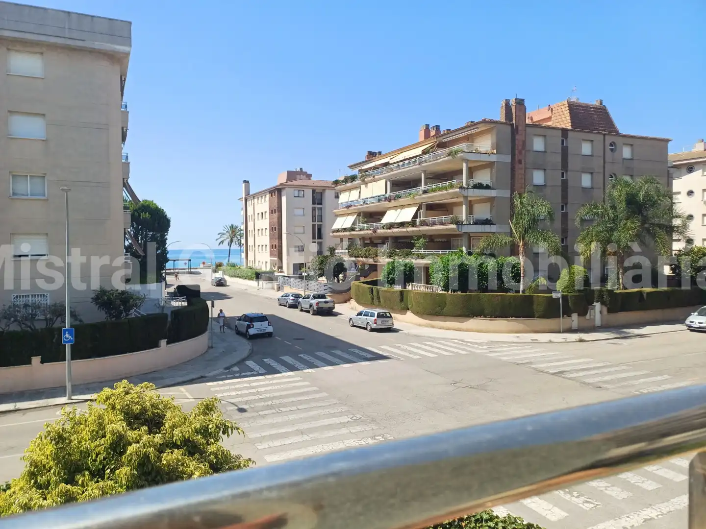 Vista exterior de Pis de lloguer en Calafell amb Aire condicionat, Terrassa i Moblat