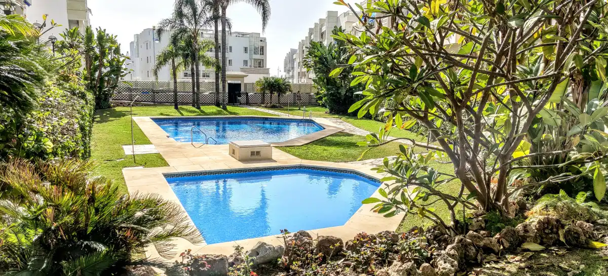 Ático con ascensor en venta en San Pedro de Alcántara