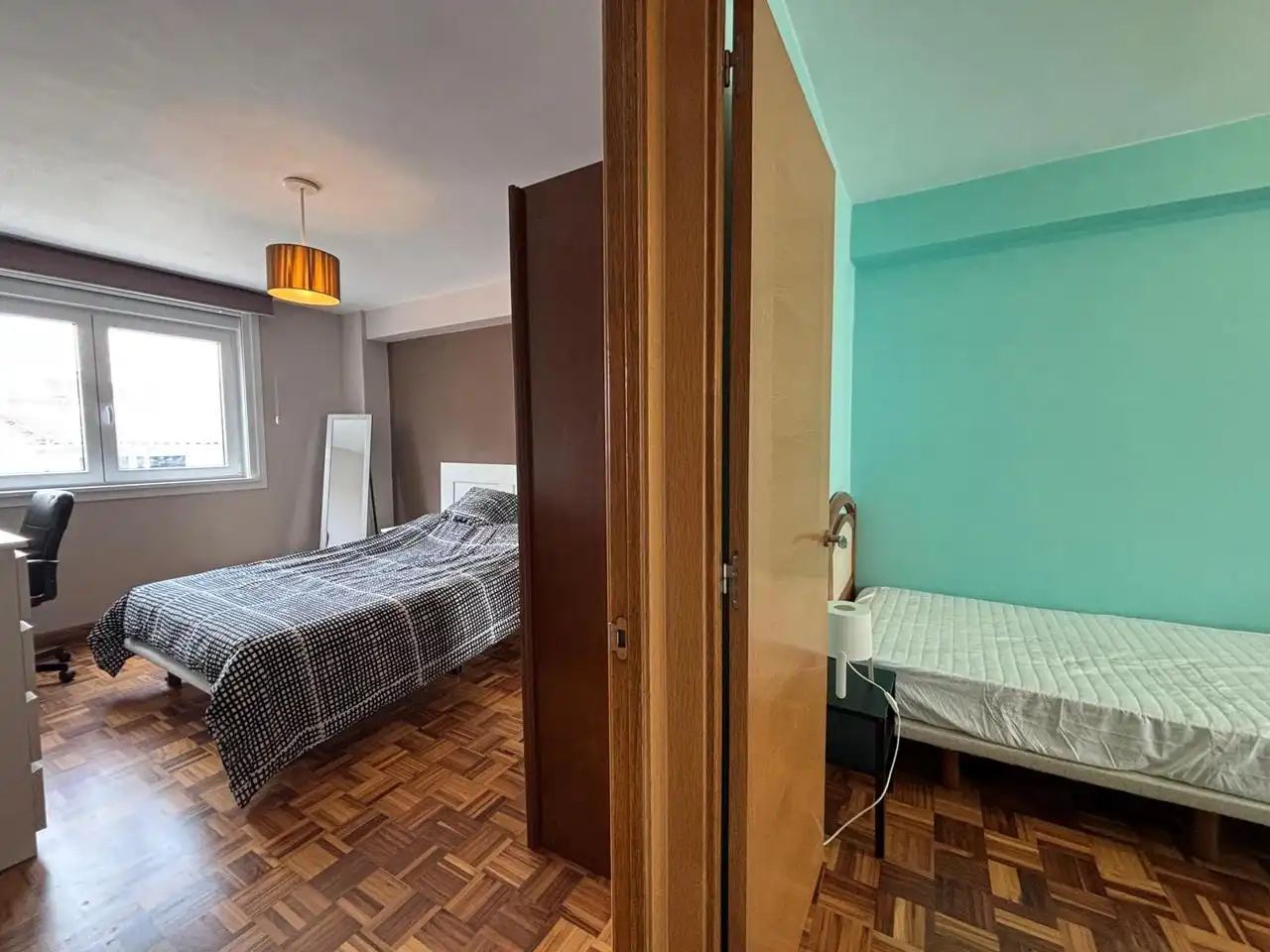 Schlafzimmer von Wohnung zur Miete in A Coruña Capital  mit Heizung