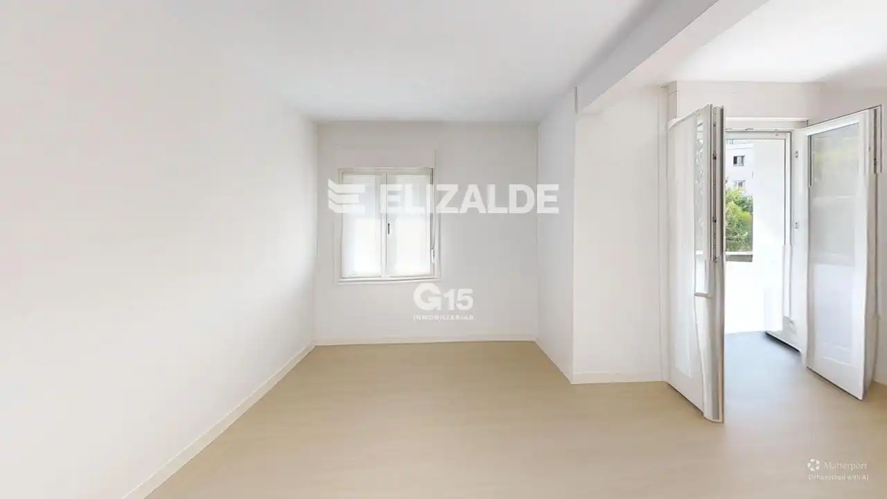Flat with terrace for sale in Antiguo, imagen 9