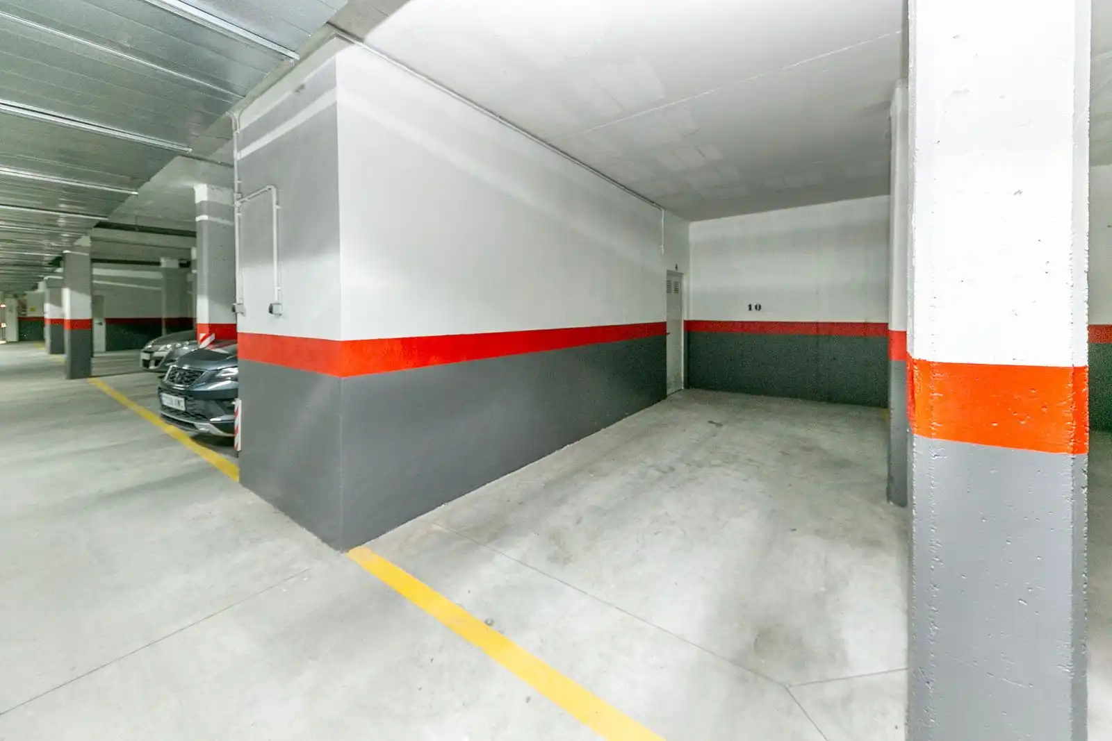 Parkplatz von Wohnungen zum Verkauf in Pulianas mit Klimaanlage, Terrasse und Möbliert