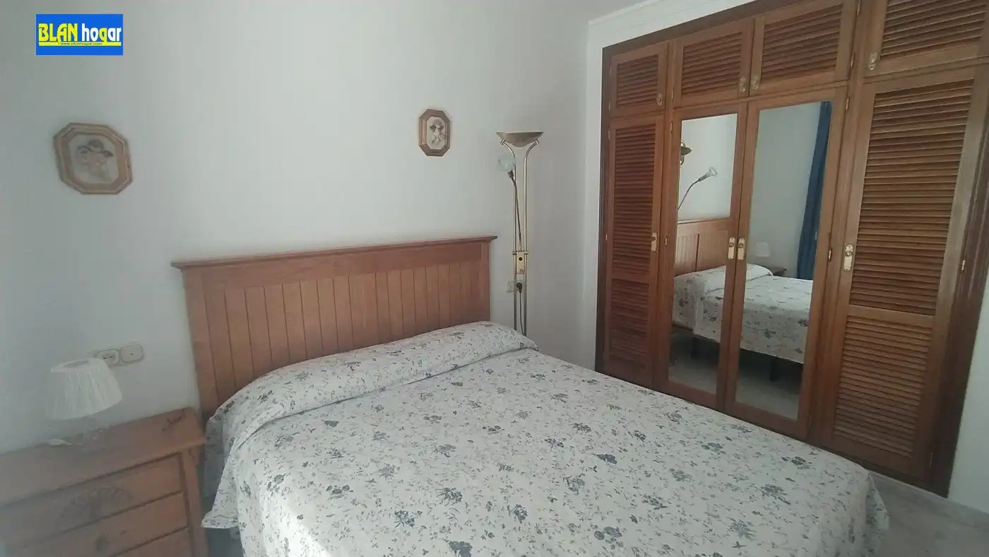 Casa amb piscina en venda a Calle Escritor González Valls, imagen 24
