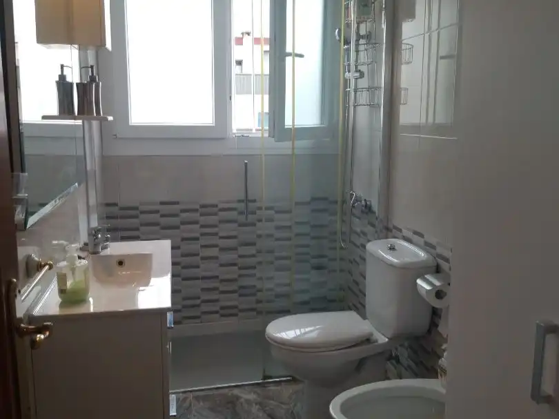 Bathroom of Attic for rent in Gijón   with Heating, Terrace and Furnished