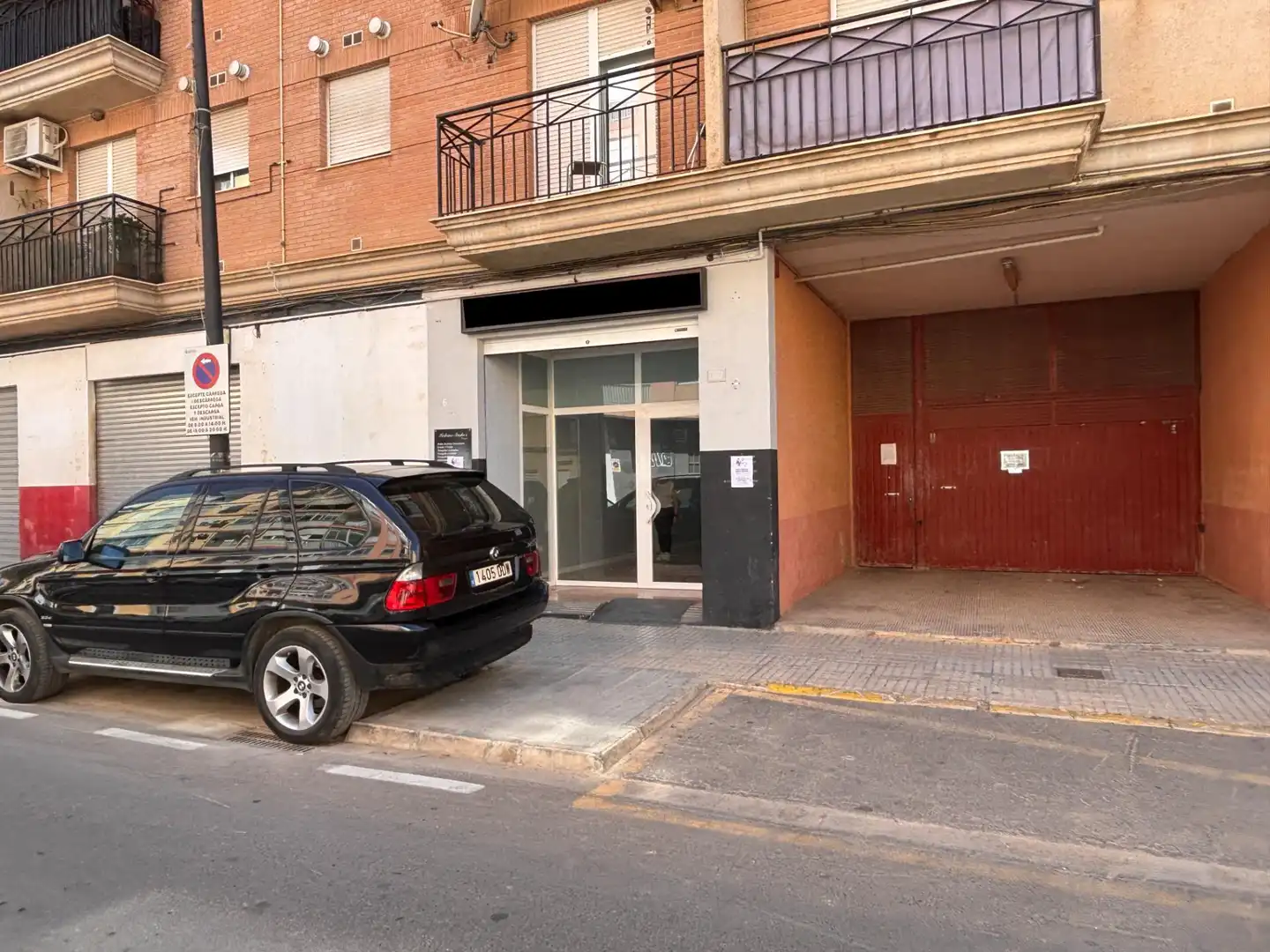Aparcament de Local de lloguer en Paiporta amb Aire condicionat